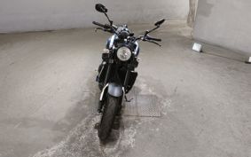 YAMAHA XSR900 RN46J