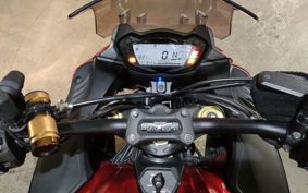 SUZUKI GSX-S1000F GT79B