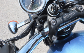 TRIUMPH BONNEVILLE T100 2016 DAD70G