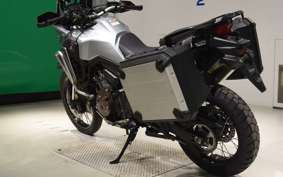 HONDA CRF1000L AFRICA TWIN 2018 SD04