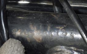 YAMAHA RZ250R 2000 29L