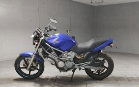 HONDA VTR 250 MC33