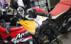 HONDA CRF1000L AFRICA TWIN 2017 SD04