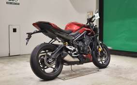 TRIUMPH STREET TRIPLE RS 2025