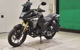 HONDA CB200X
