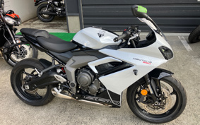 TRIUMPH  TRIUMPH  DAYTONA 660 2025 LGL23U