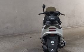 YAMAHA MAJESTY 125 SE27