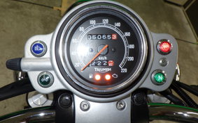 TRIUMPH SCRAMBLER 900 2009