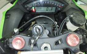KAWASAKI ZX 10 NINJA R 2011