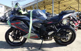 KAWASAKI ZX-25R ZX250E