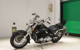 YAMAHA DRAGSTAR 400 CLASSIC 2000 4TR