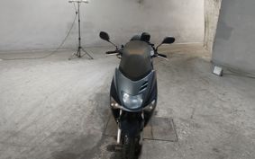 YAMAHA MAJESTY 125 SE27