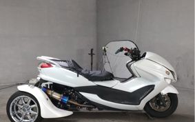 YAMAHA MAJESTY 250 TRIKE SG20J