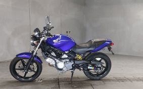 HONDA VTR 250 MC33