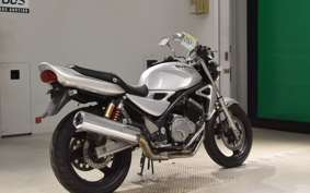 SUZUKI GSX250FX 2023 ZR250C