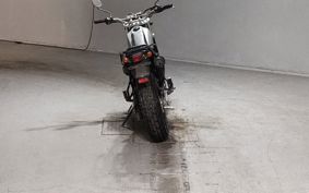 YAMAHA TW225 DG09J