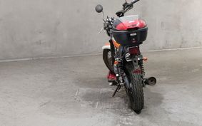 SUZUKI GLASS TRACKER BIG BOY NJ47A