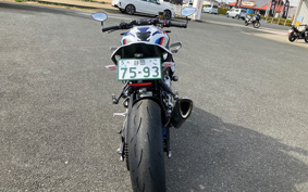 BMW M1000R 2024 0E81