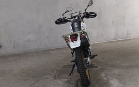 YAMAHA SEROW 250 DG17J