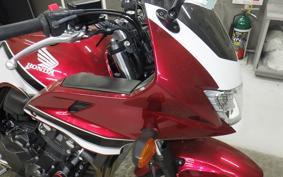 HONDA CB400 SUPER BOLDOR A 2022 NC42