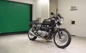 TRIUMPH THRUXTON 900 2006