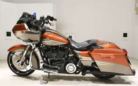HARLEY FLTRXSE1800CVO 2013