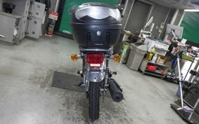 YAMAHA YB125SP 2000