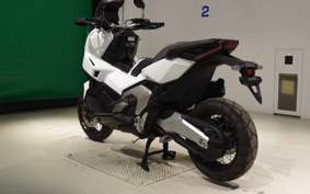 HONDA X-ADV 750 2025 RH21
