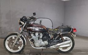 HONDA CB750 RC01