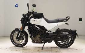 HUSQVARNA SVARTPILEN 401 2023