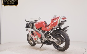 SUZUKI RGV250 Gamma 2004 VJ22A
