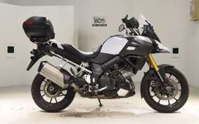 SUZUKI Vｽﾄﾛｰﾑ1000A 2015 VU51A