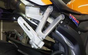 HONDA CBR1000RR 2005