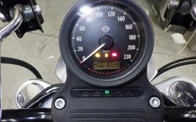 HARLEY XL883LI 2013