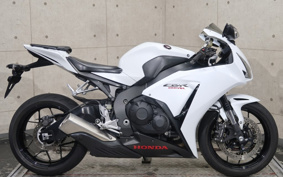 HONDA CBR1000RR 2015 SC59