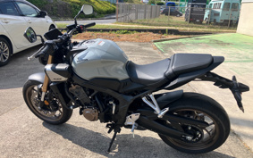 HONDA CB650R E-Clutch 2026 RH17