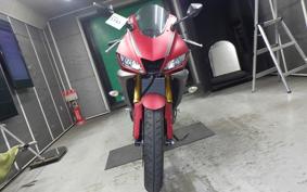 YAMAHA YZF-R25 2017 RG43J