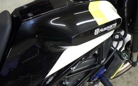HUSQVARNA VITPILEN 401 2019