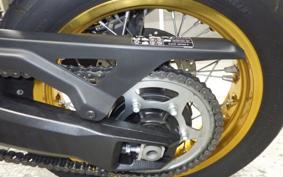 SUZUKI Vストローム800DE 2024 EM1BA