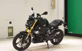 BMW G310R 2023