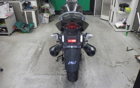 SUZUKI GSR250 2019