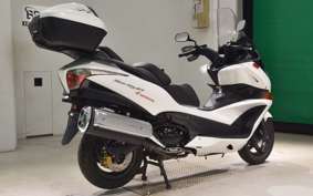HONDA SILVER WING 400 GT Type 2009 NF03