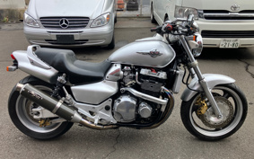 HONDA X4 1998 SC38