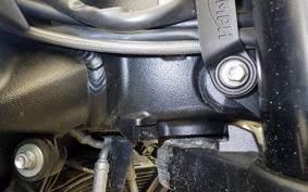 TRIUMPH STREET TRIPLE R 2023