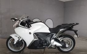 HONDA VFR1200F SC63