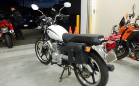 YAMAHA YB125SP PCJL