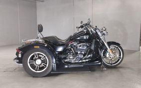 HARLEY  HARLEY FLRT1750 TRIKE  2017 MCC