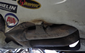 YAMAHA YZF-R1 2000 RN041