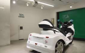 HONDA FORZA TRIKE X 2001 MF10