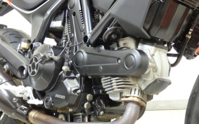 DUCATI SCRAMBLER SIXTY2 2018 KA00